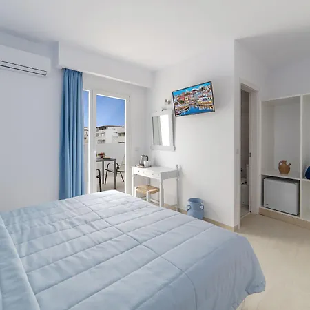Naiades Marina Hotel 3*