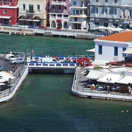 Naiades Marina 3*