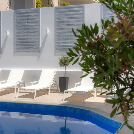 Naiades Marina Hotel