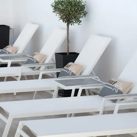 Naiades Marina (adults Only)